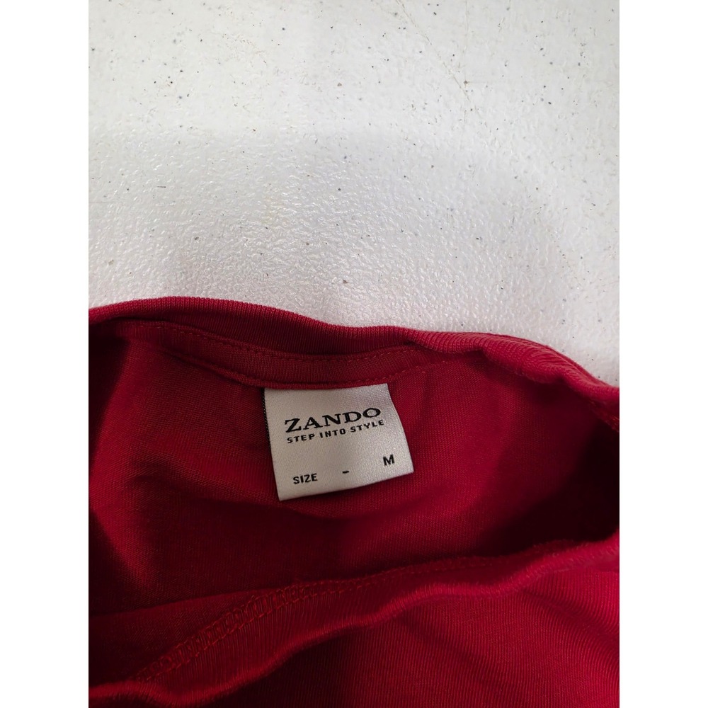 Zando Vanquish Red Dragon‎ Graphic Cropped T-Shirt Womens Medium Short Sleeve - Picture 4 of 7